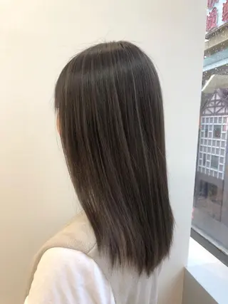 ミディアム カラー 【透明感、艶髪】西村 有司のヘアスタイル