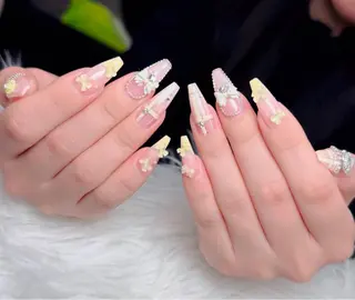 ネイル Lenie Kabukichoのネイルデザイン