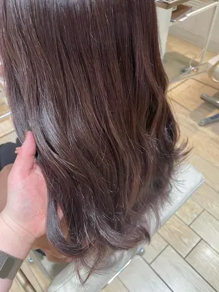 セミロング カラー ななほ⌇レイヤー カット⌇透明感カラーのヘアスタイル