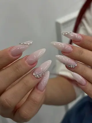 ネイル Rina Nail.Novaのネイルデザイン