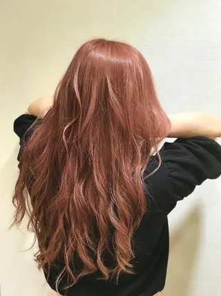 ロング カラー AVANCE 長尾 尚悟のヘアスタイル