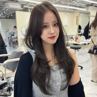 ロング hiyori🎀 トレンドレイヤーのヘアスタイル