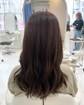 セミロング 町田 あみのヘアスタイル