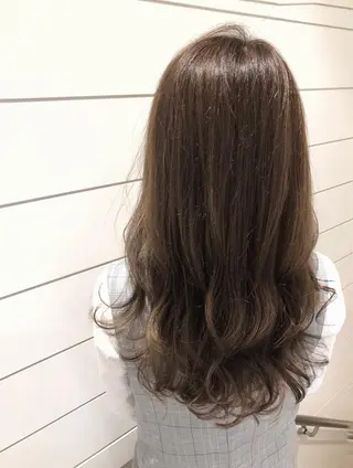 ロング カラー 🍊新宿南口🍊 ERINAのヘアスタイル