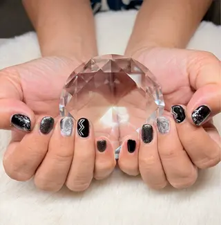 ネイル Y's TONEのネイルデザイン