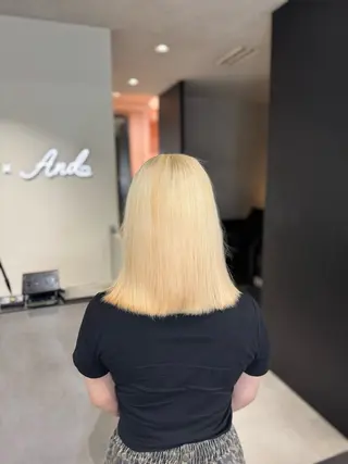 ロング 🇰🇷韓国風ハイ トーンKANA🖤のヘアスタイル