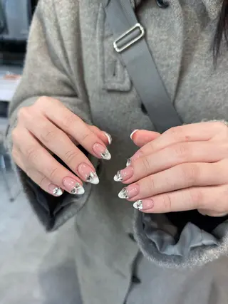 ネイル はばすみれ🎀ﾈｲﾙ 光ﾌｪｲｼｬﾙ ﾍｱのネイルデザイン