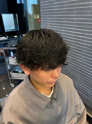 パーマ メンズ 【メンズ限定】原 唯登のヘアスタイル