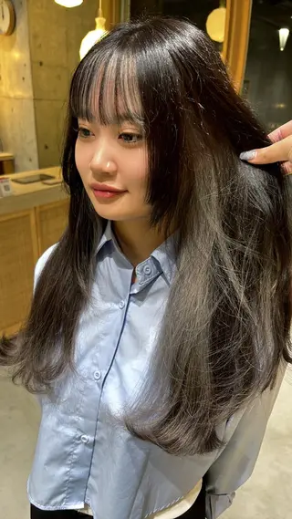 ロング カラー ブリーチ🥣⌇ケア⌇ 🎨mana🎀のヘアスタイル