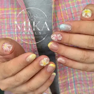 ネイル Luna Mikaのネイルデザイン