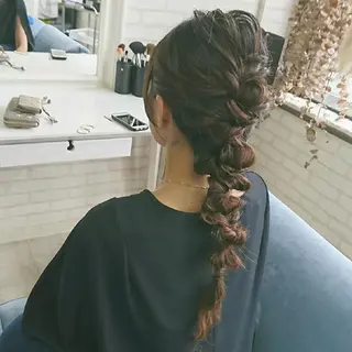 ロング ヘアアレンジ 植田 真理のエステ・リラクイメージ