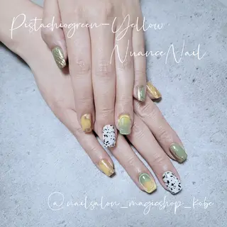 ネイル Nailsalon MagicShopのネイルデザイン