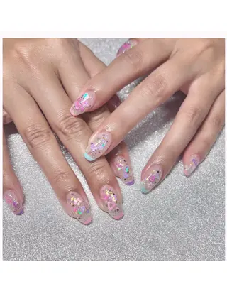 ネイル BEE NAILのネイルデザイン