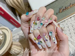 ネイル One Plus Nail Salonのネイルデザイン