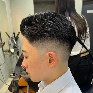ショート カラー メンズ 角田 凌のヘアスタイル
