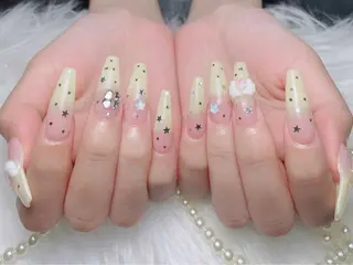 ネイル Sora  Nail 長さ出し専門店のネイルデザイン
