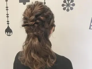 ヘアアレンジ Laf かおりのマツエク・マツパデザイン