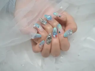 ロング 中道 彩花のネイルデザイン