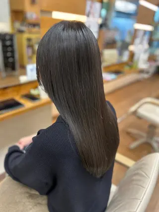 ロング 神谷 千明のヘアスタイル