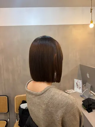 ショート カラー 明賀 瞳 /みょうが ひとみのヘアスタイル