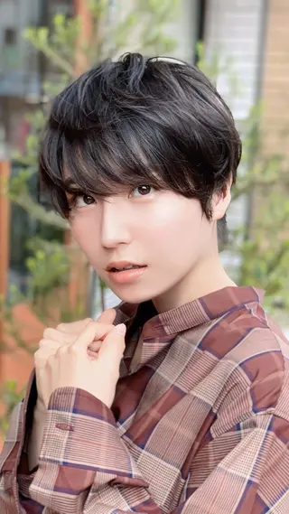 ショート カラー 原木 康臣のヘアスタイル