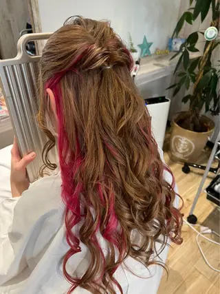 ロング カラー Atelier 大内のヘアスタイル