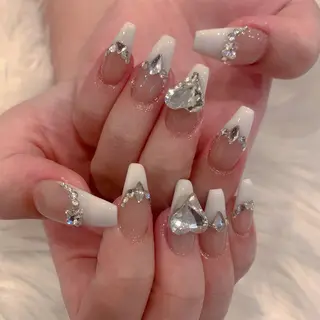 ネイル Tinaネイル 難波のネイルデザイン
