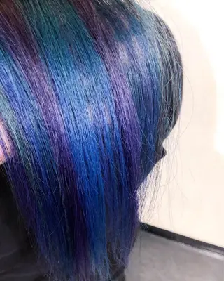 カラー 佐々岡 亮介のヘアスタイル