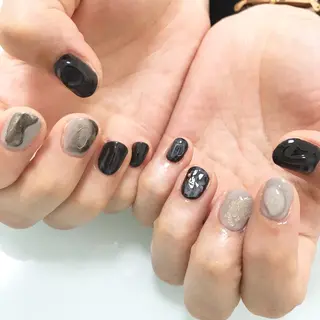 ネイル 板垣 綾乃のネイルデザイン