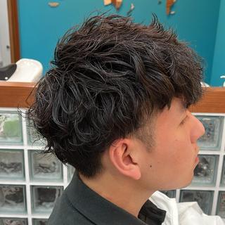 パーマ メンズ 佐藤 宰 OZ桑野店のヘアスタイル