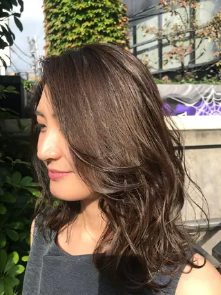 ミディアム カラー パーマ ご新規様限定 透明感カラーKANAのヘアスタイル