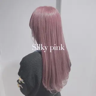 ミディアム カラー パーマ ヘアアレンジ ネイル マツエク・マツパ 𓏸レイヤー髪質改善 透けカラーカノン🫧のヘアスタイル
