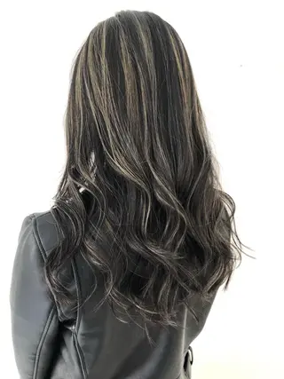 ロング カラー パーマ ヘアアレンジ メンズ キッズ ネイル マツエク・マツパ レイヤーカット✂️ 艶髪/小田部慎也のヘアスタイル