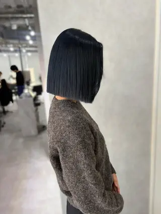 ショート カラー 盛れる顔まわり✨🎀 レイヤー別所好葉のヘアスタイル
