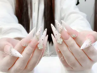 ネイル MoMoA Nail ネイル長さ出し専門店のネイルデザイン