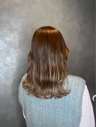 カラー レイヤー×透明感 仙台\RIKUのヘアスタイル