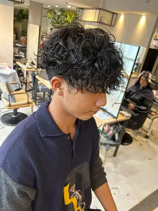 パーマ メンズ清潔感のプロ 💈メンズパーマ藤田のヘアスタイル