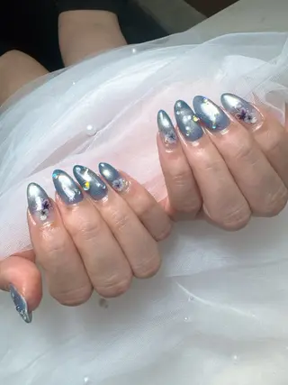 ネイル Queeens nailのネイルデザイン