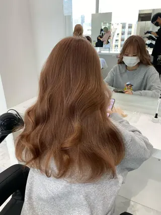 セミロング カラー センターパート特化 井上健太のヘアスタイル
