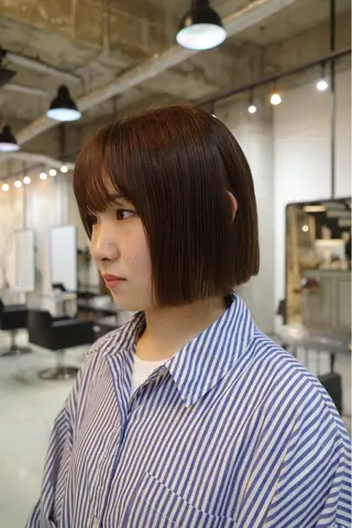ミディアム 大洞 ことのヘアスタイル