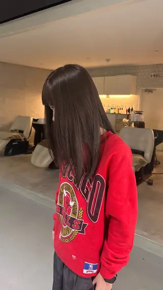 ロング カラー rimi ／透明感カラーのヘアスタイル