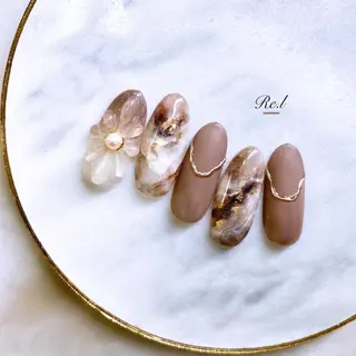 ネイル モチの良さ◉ フィルインネイル♡のネイルデザイン
