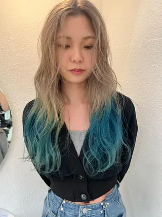 ロング カラー ブリーチカラー🎀 韓国風/寺門美優のヘアスタイル