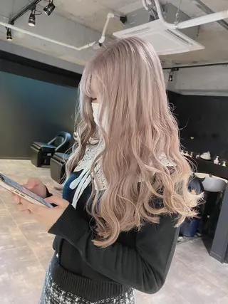 セミロング カラー esu 天満のヘアスタイル