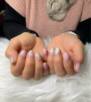 ネイル アリスローザ yukiのネイルデザイン