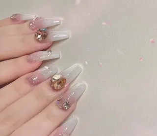 ネイル Theone栄店 伊藤のネイルデザイン