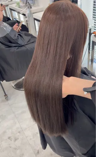 ロング カラー 野口 楓華のヘアスタイル