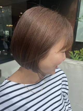 ショート カラー 水川 七海のヘアスタイル