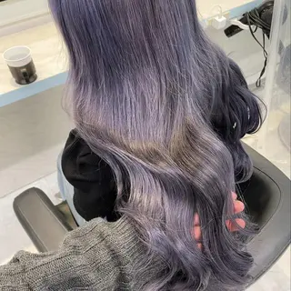 セミロング 🤍ハイトーン寒色 🤍MADOKAのヘアスタイル