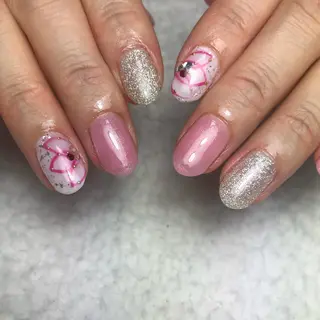 ネイル COCO +のエステ・リラクイメージ